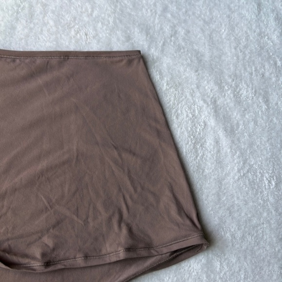 Skims Fits Everybody Boy Shorts - Picture 3 of 7